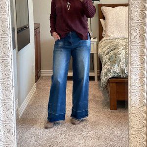 Front Pocket Wide Leg Jeans